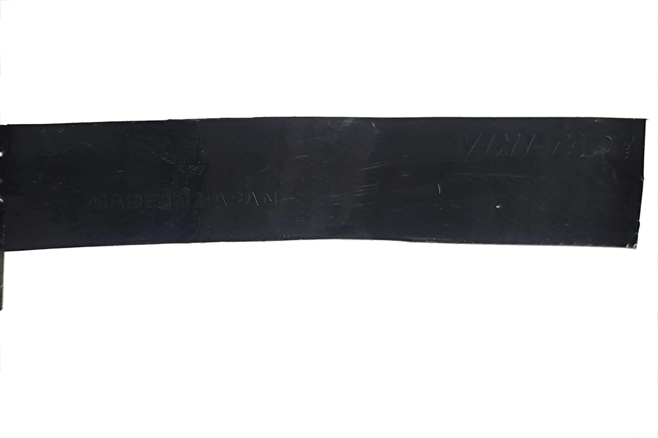 حک برجسته Made in Japan روی چسب برق اصلی وینی تیپ